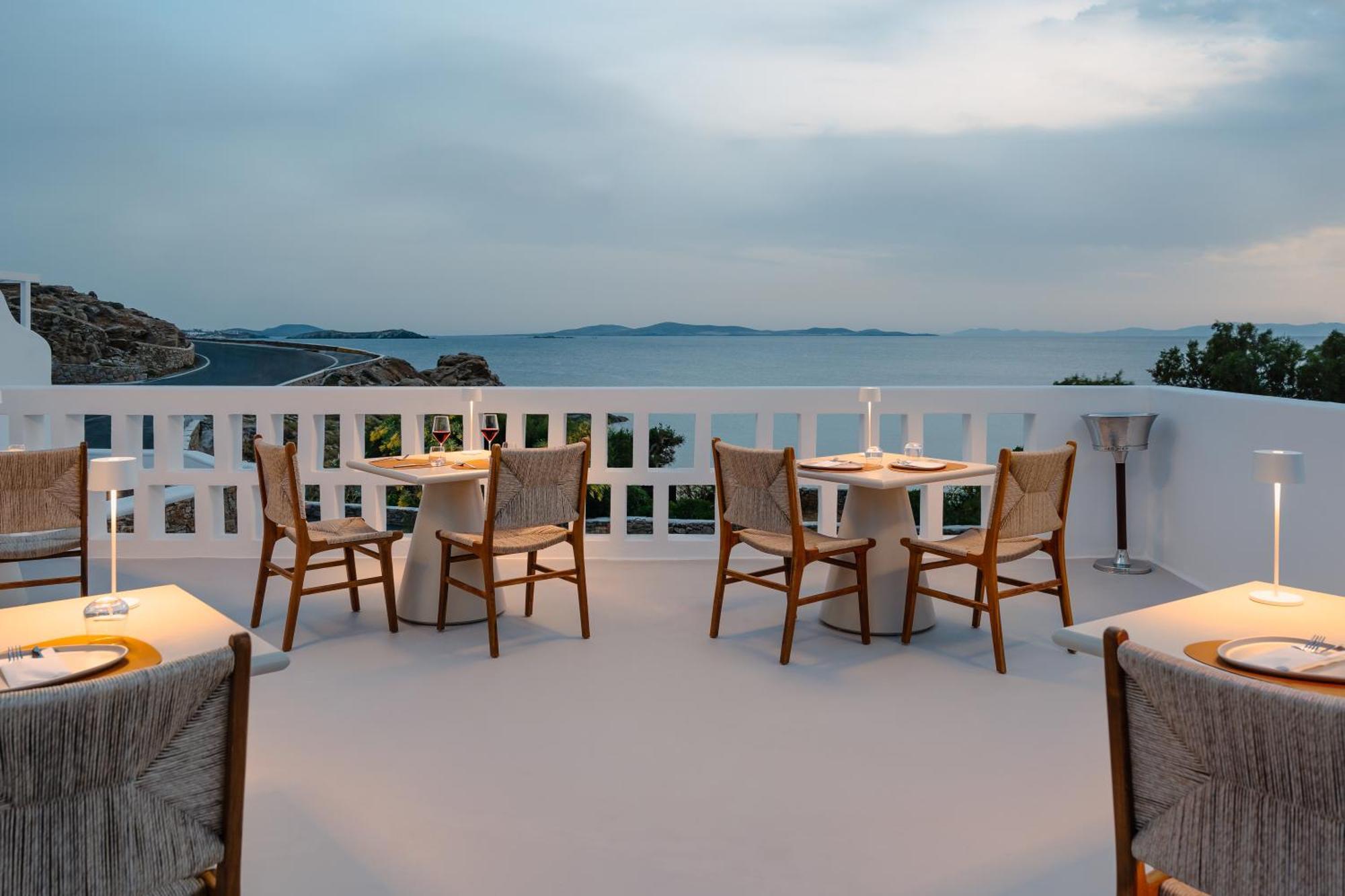 Croco Mykonos Hotel Tourlos Exterior photo