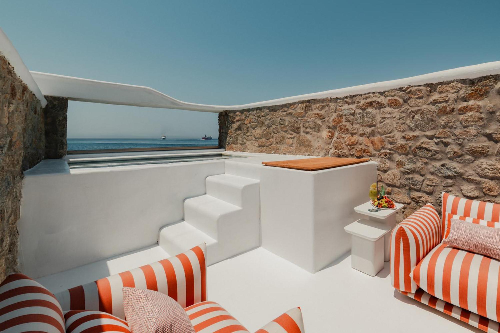 Croco Mykonos Hotel Tourlos Exterior photo