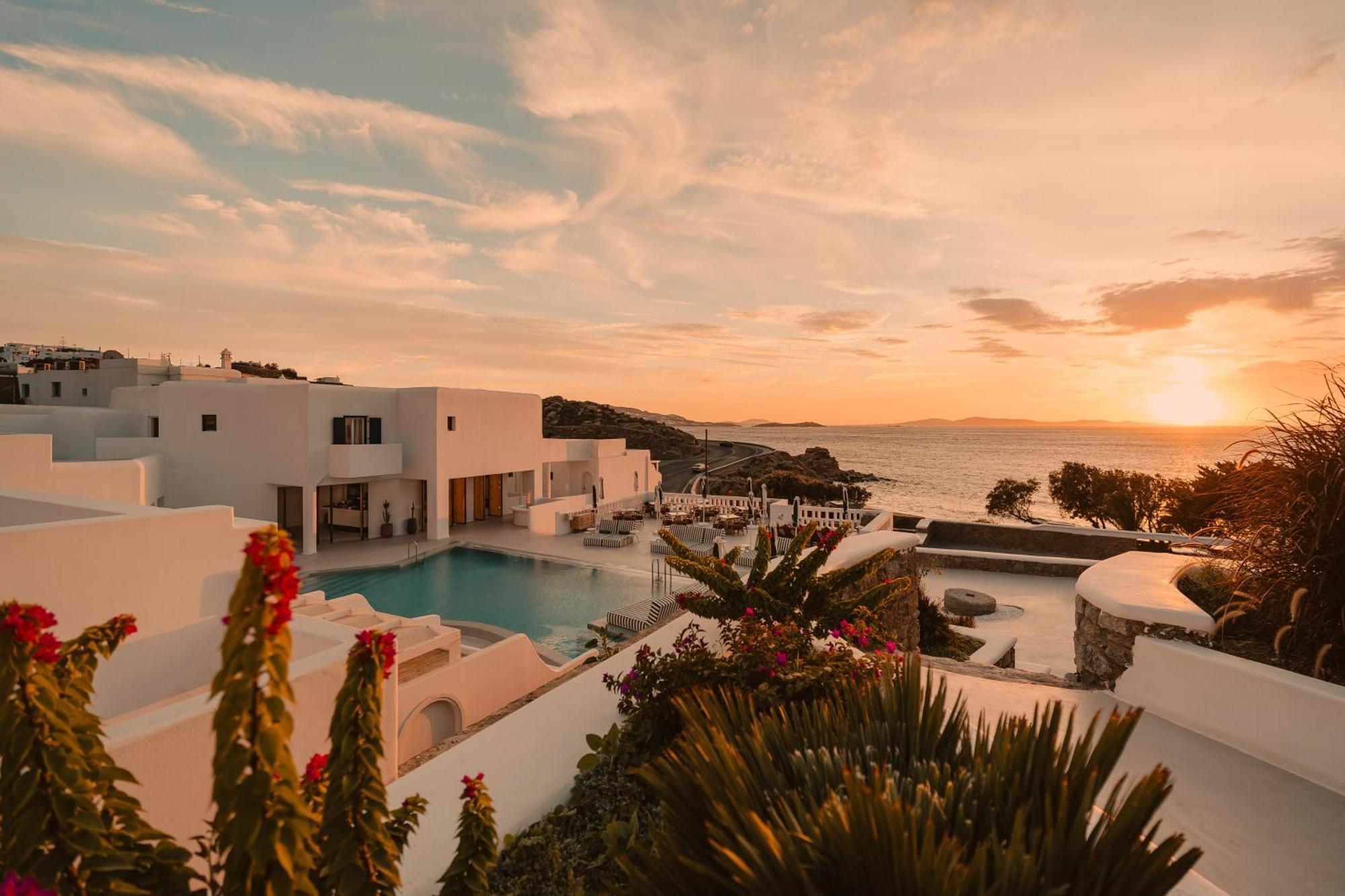 Croco Mykonos Hotel Tourlos Exterior photo